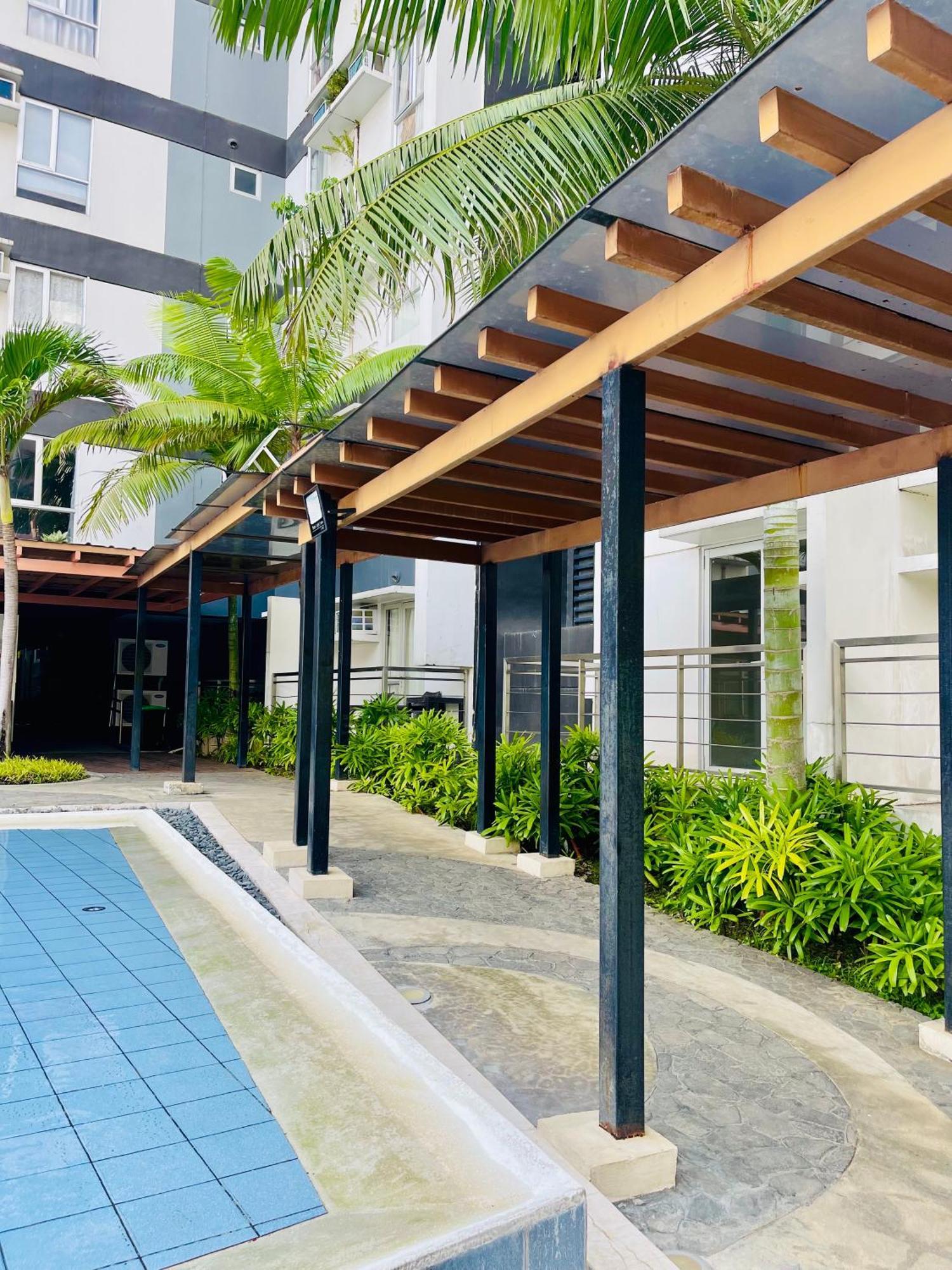 2-Bedroom Condo Unit With Balcony At Centrio Tower Beside Ayala Centrio Mall Downtown Cdo Cagayan de Oro Kültér fotó