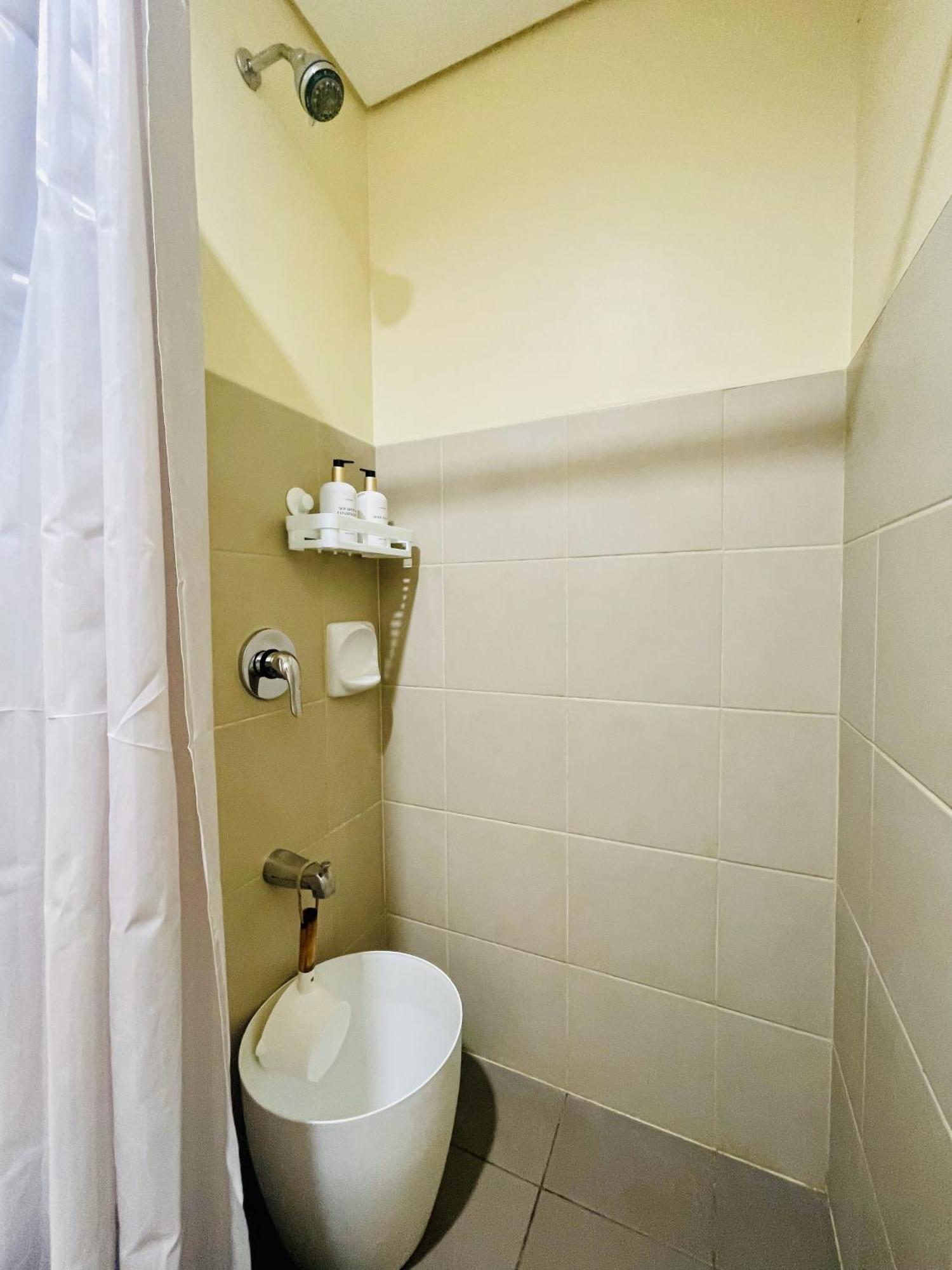 2-Bedroom Condo Unit With Balcony At Centrio Tower Beside Ayala Centrio Mall Downtown Cdo Cagayan de Oro Kültér fotó