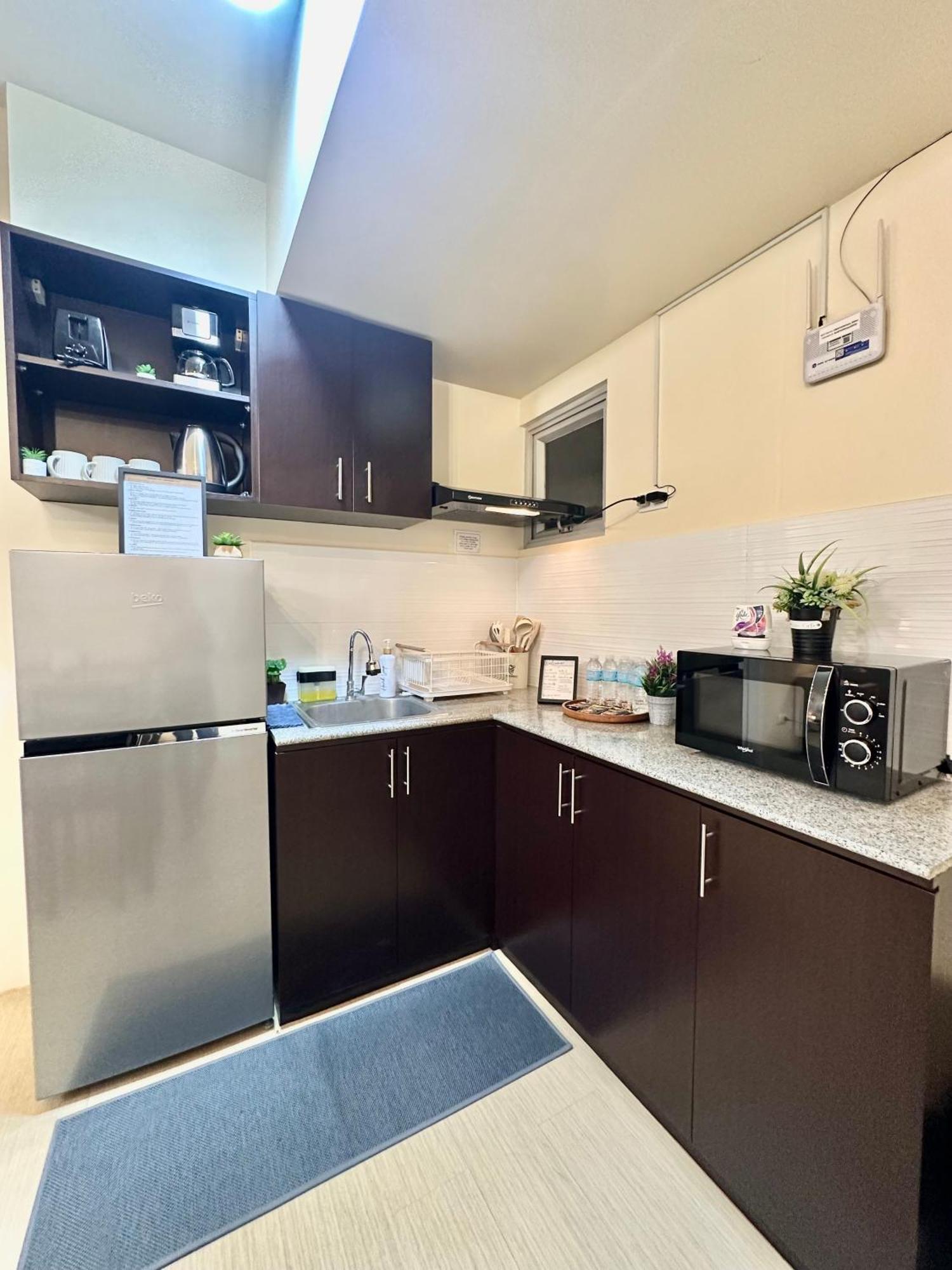 2-Bedroom Condo Unit With Balcony At Centrio Tower Beside Ayala Centrio Mall Downtown Cdo Cagayan de Oro Kültér fotó
