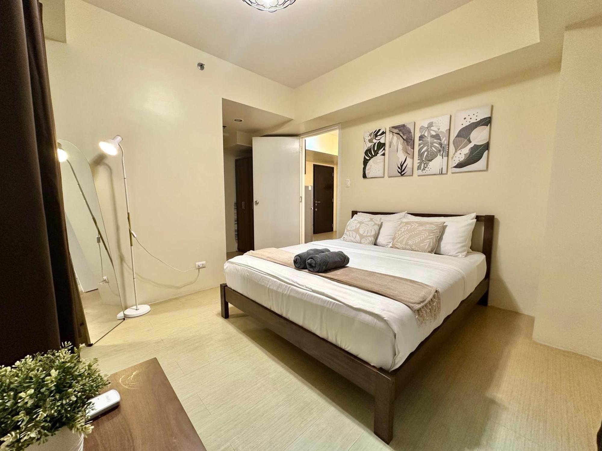 2-Bedroom Condo Unit With Balcony At Centrio Tower Beside Ayala Centrio Mall Downtown Cdo Cagayan de Oro Kültér fotó